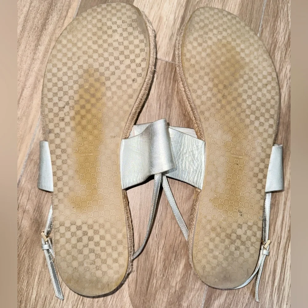 Gucci Horsebit T-Strap Espadrilles Leather Gold Straw Sandals Shoes 41/ 11